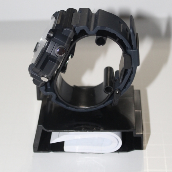 ✨🆕✨Casio World Time Men's Watch - Picture 4 of 6